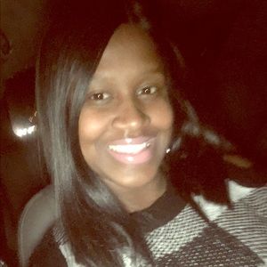 Meet your Posher, Leerica